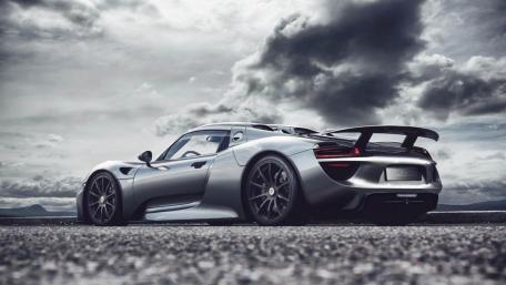 Sleek and Stunning Porsche 918 Spyder Wallpaper wallpaper