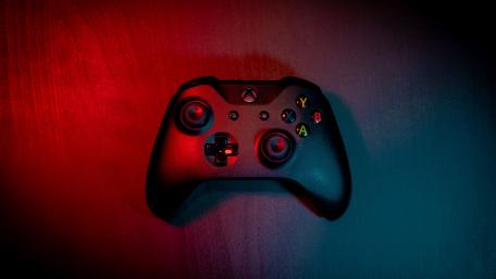 Glowing Xbox Controller in the Shadows wallpaper