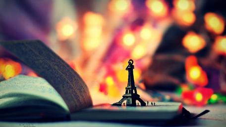 Eiffel Tower Dreams and Bokeh Lights wallpaper
