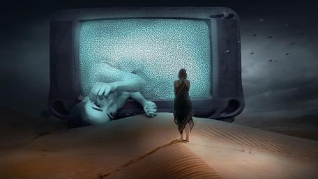 Desert Dreams of Surreal Visions wallpaper