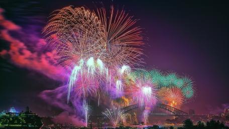 Vibrant New Year's Eve Fireworks Display Over Sydney Harbour wallpaper
