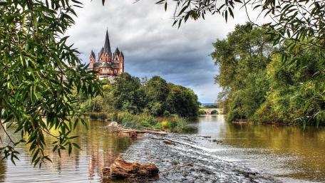 Limburg Cathedral wallpaper