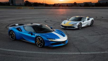 Ferrari SF90 Stradale Duo at Sunset wallpaper
