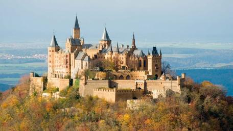 Hohenzollern Castle (Burg Hohenzollern) wallpaper