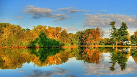 Autumn Serenity in Nature's Mirror wallpaper