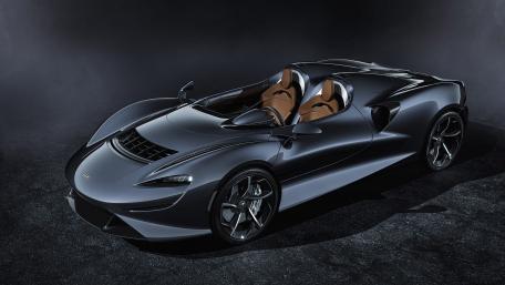 Sleek McLaren Elva in Elegant Black Finish wallpaper