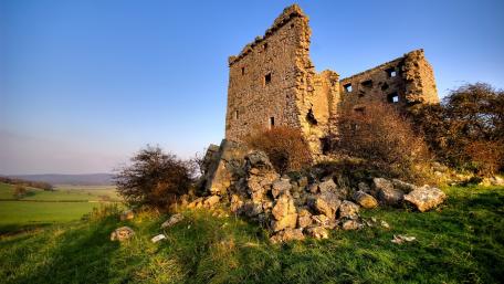 Ancient Ruins Amidst Nature's Embrace wallpaper