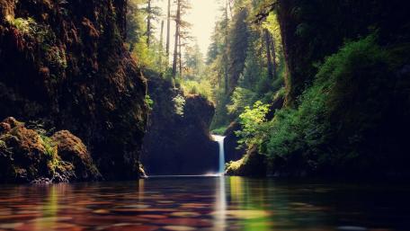 Punch Bowl Falls (Oregon) wallpaper
