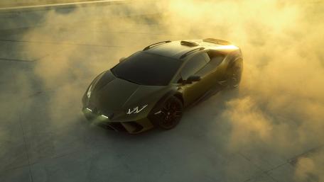 Lamborghini Huracan Sterrato wallpaper
