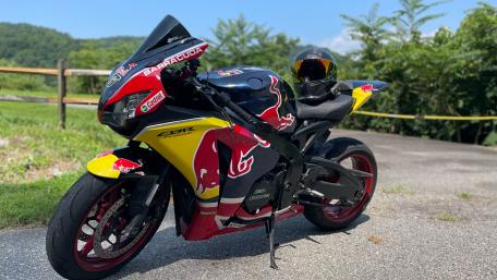 Honda CBR1000rr wallpaper