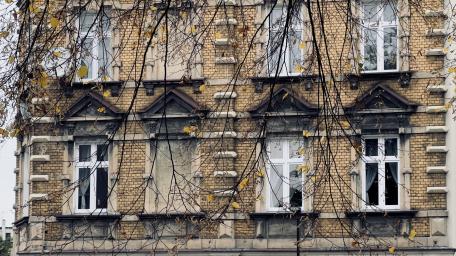 Urban Charm of Polish Architecture wallpaper