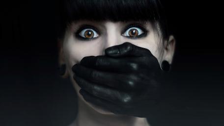 Silent Scream in the Dark wallpaper
