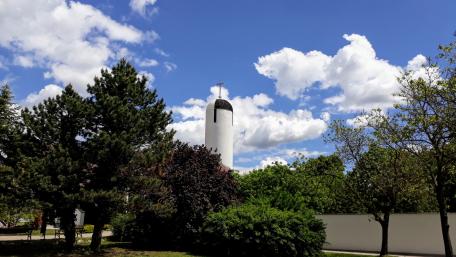 Church tower wallpaper