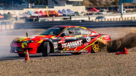 Nissan Silvia S15 at Competition in Turkey wallpaper
