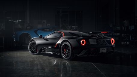 Sleek Elegance of the Ford GT in 4K wallpaper