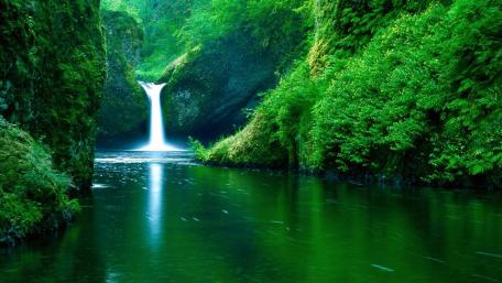Punch Bowl Falls (Columbia River Gorge National Scenic Area) wallpaper