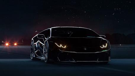 Lamborghini Huracan Under the Stars wallpaper