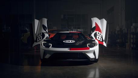 Elegance in Motion with Ford GT wallpaper