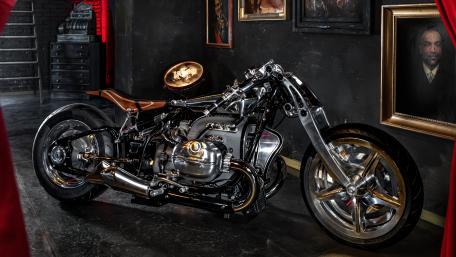 Sleek Design and Power of the BMW R 18 Motorcycle wallpaper