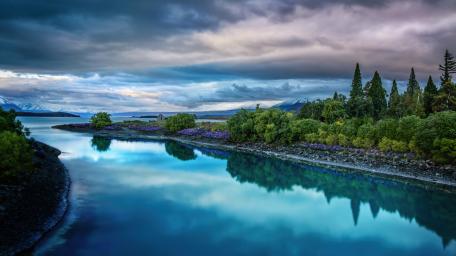 Lake Tekapo landscape wallpaper