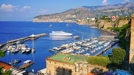 Porto di Sorrento wallpaper