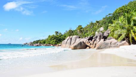 Anse Lazio beach (Seychelles) wallpaper