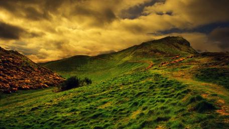 Path Through a Dreamy Ridge Landscape wallpaper