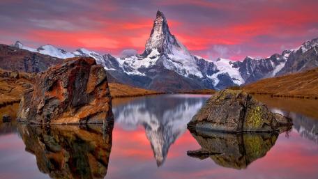 Matterhorn from Riffelsee (Zermatt) wallpaper