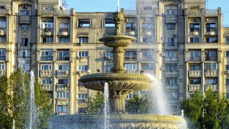 Fountain wallpaper