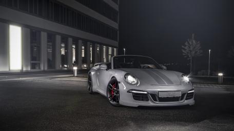 2015 Porsche 911 Carrera 4 GTS wallpaper