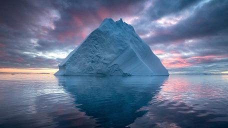 Arctic Iceberg Serenity at Dusk wallpaper