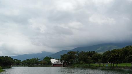 Near Water, Near Lake wallpaper