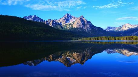 The Stanley Lake wallpaper