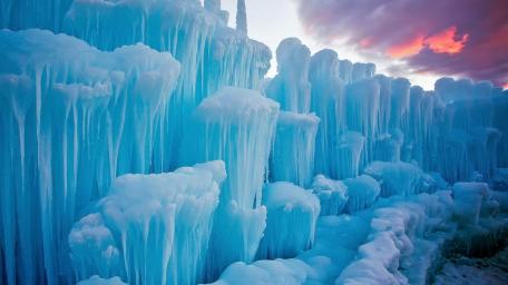 Frozen Wonders of Nature wallpaper