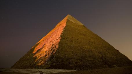 Pyramid of Khafre wallpaper