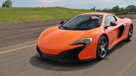 Ultimate McLaren 650S Experience wallpaper