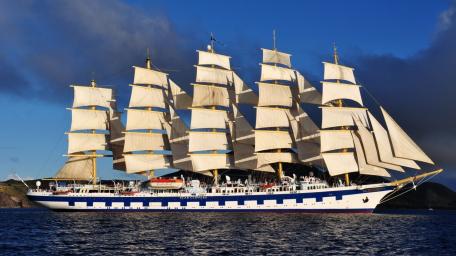 Majestic Full-Rigged Ship in Calm Waters wallpaper