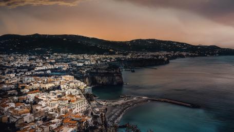Sorrento wallpaper