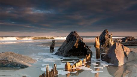 Monmouth Beach wallpaper