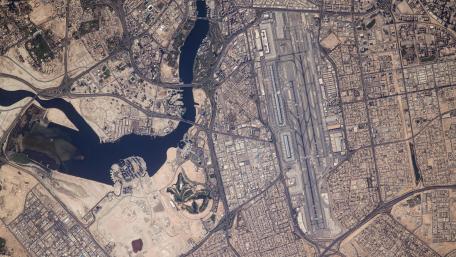 Dubai International Airport & Dubai Creek wallpaper