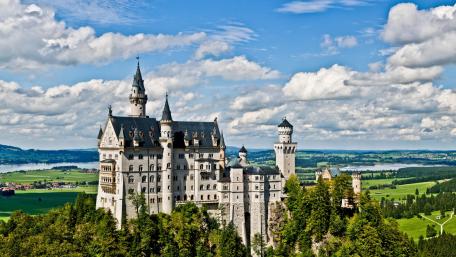 Neuschwanstein Castle wallpaper