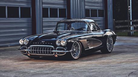 Classic Chevrolet Corvette Beauty for Vintage Car Lovers wallpaper