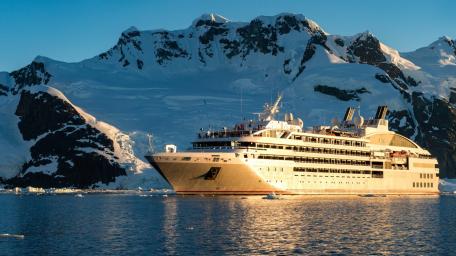Majestic Cruise Ship in Serene Waters of Antarctica wallpaper