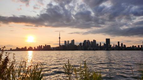 Toronto Skyline at Dusk wallpaper