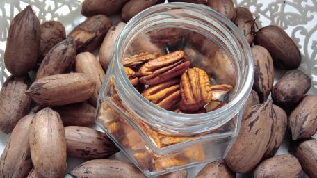 Pecan Delights in a Glass Jar wallpaper