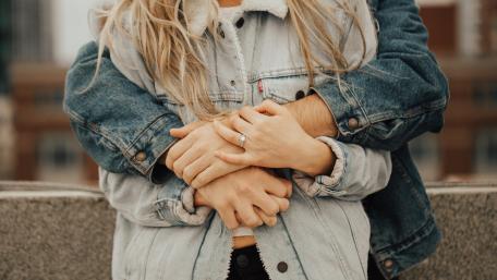 Love in Denim Embrace wallpaper