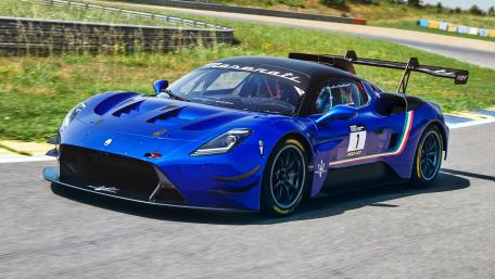 Maserati Racing Excellence in 4K Display wallpaper