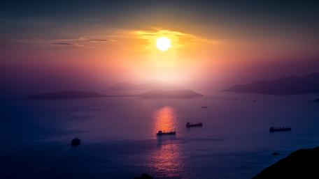 Sunrise over Hong Kong Bay wallpaper