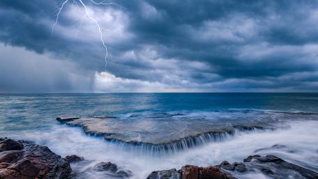 Majestic Thunderstorm Over the Sea wallpaper