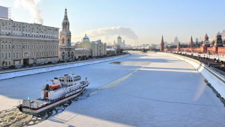 Moskva River wallpaper